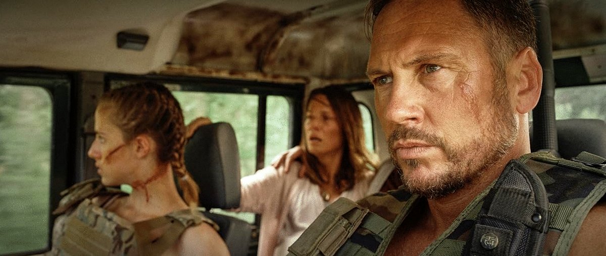 Photo from the movie Silent Zone