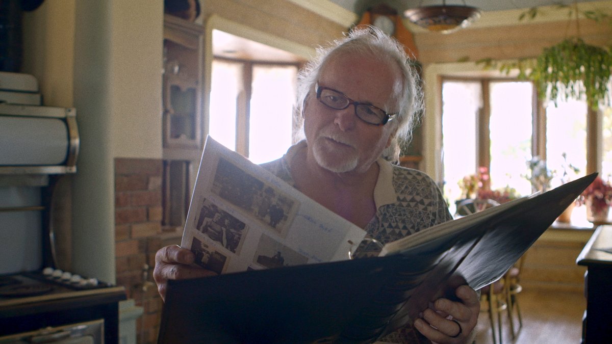 Photo from the movie The Rose Family