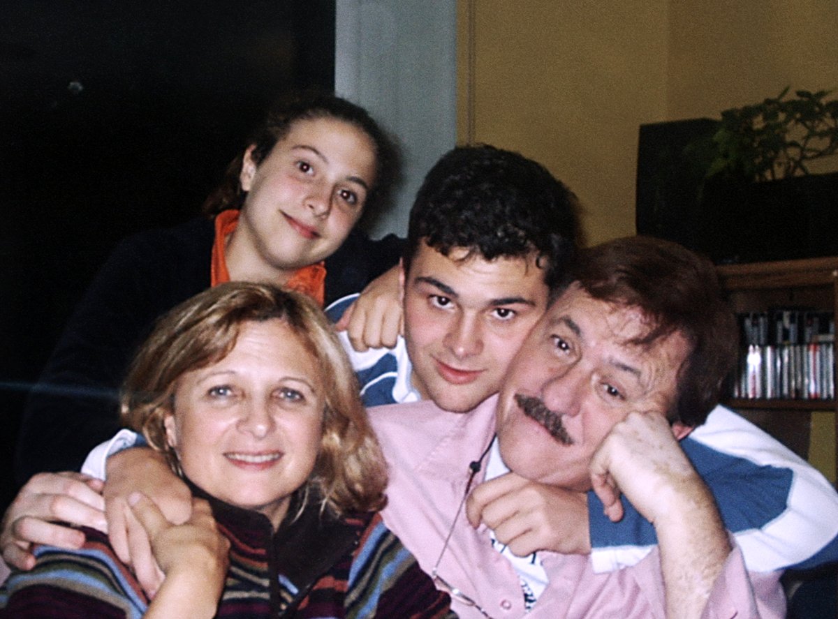 Photo from the movie The Rose Family