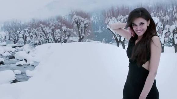 Photo from the movie Heropanti