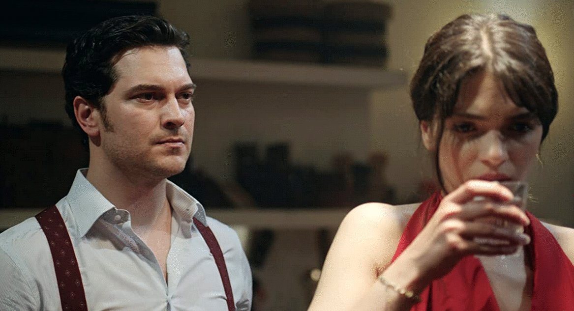 Photo from the movie The Tailor