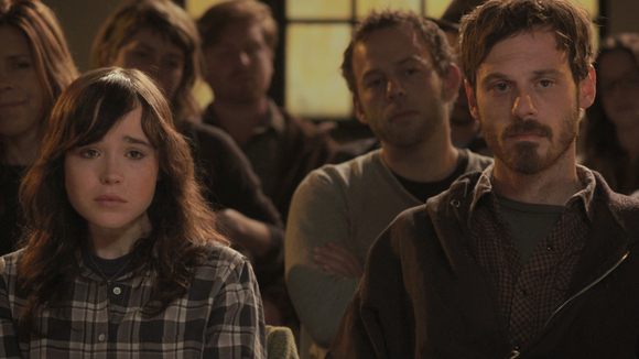 Photo from the movie Touchy Feely