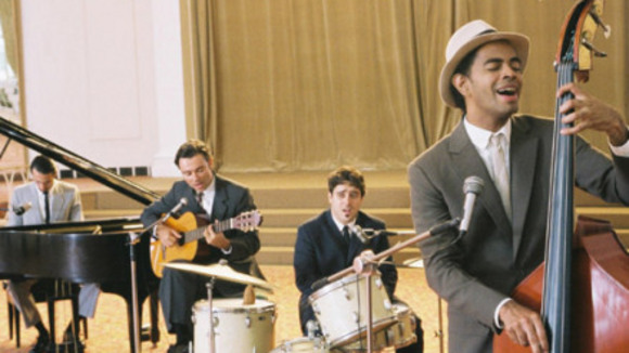 Photo from the movie Out of Tune