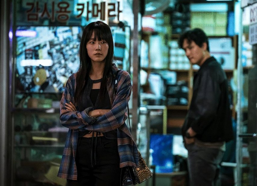 Photo from the movie Yadang: The Snitch