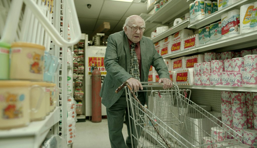 Photo from the movie The Gliksmans