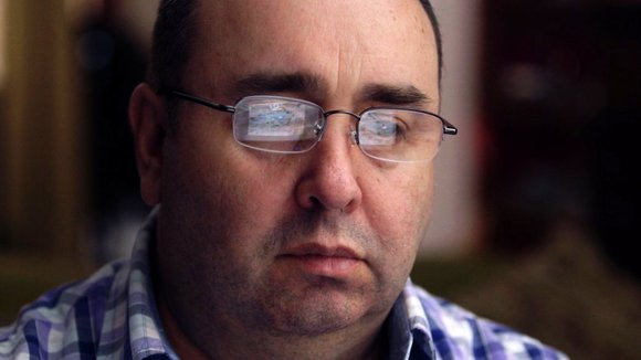 Photo from the movie How Heavy This Hammer