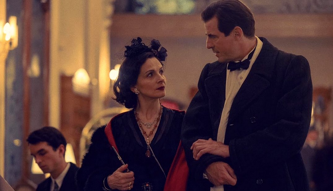 Photo from the movie The New Look