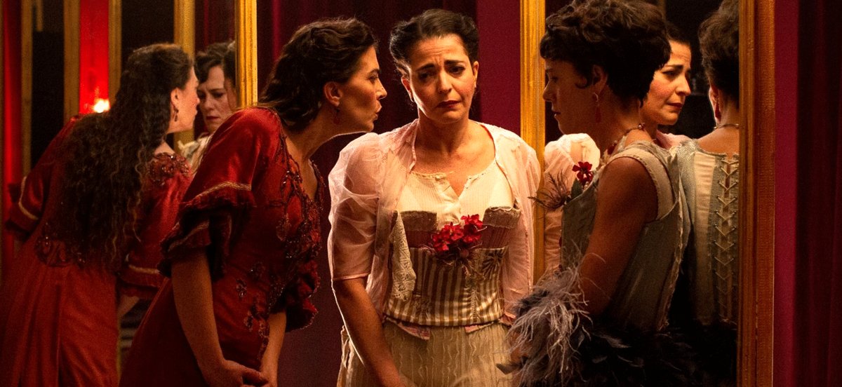 Photo from the movie The Barcelona Vampiress