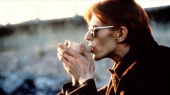 Photo from the movie The Man Who Fell to Earth