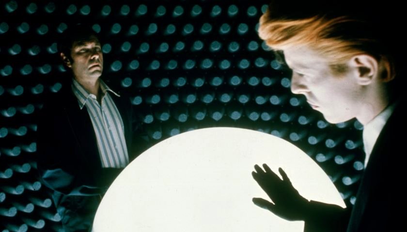 Photo from the movie The Man Who Fell to Earth