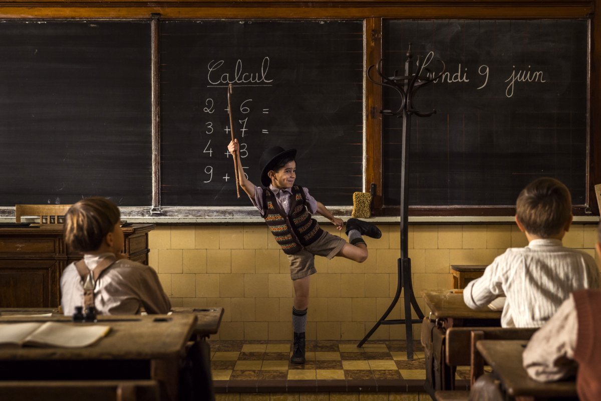 Photo from the movie The Way to Happiness