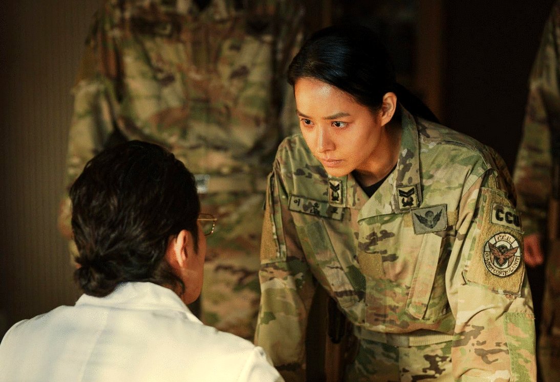 Photo from the movie Badland Hunters