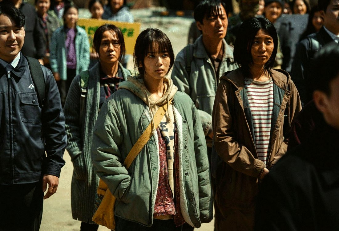 Photo from the movie Badland Hunters