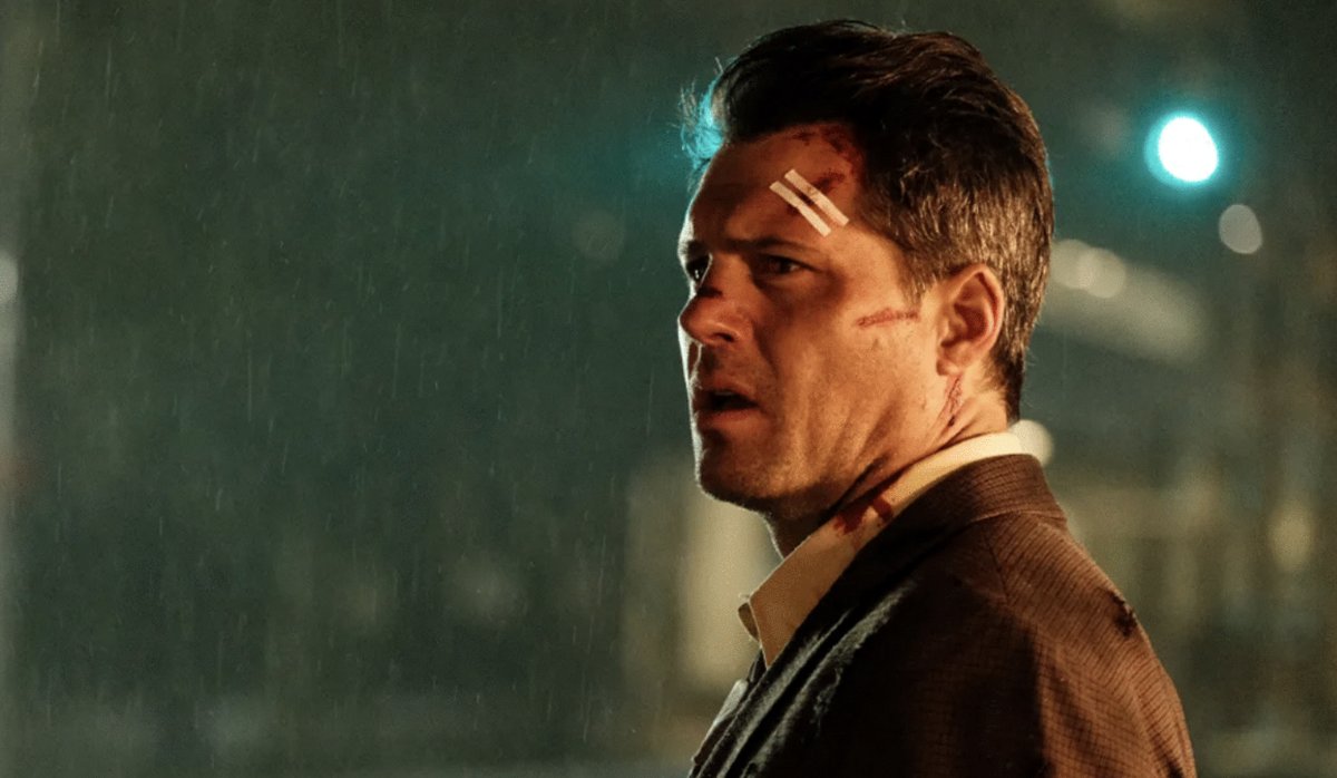 Photo from the movie The Shift