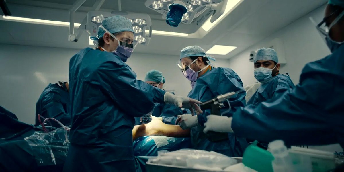 Photo from the movie Critical: Between Life and Death