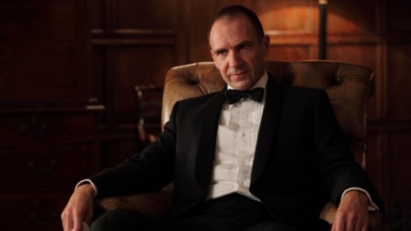 Photo from the movie Page Eight