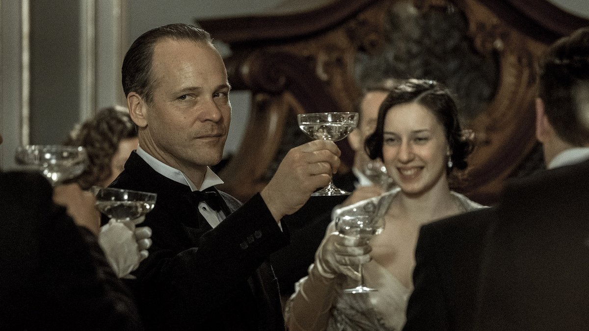 Photo from the movie Mr. Jones