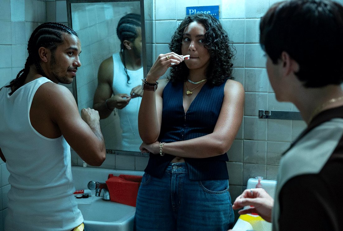 Photo from the movie Neon