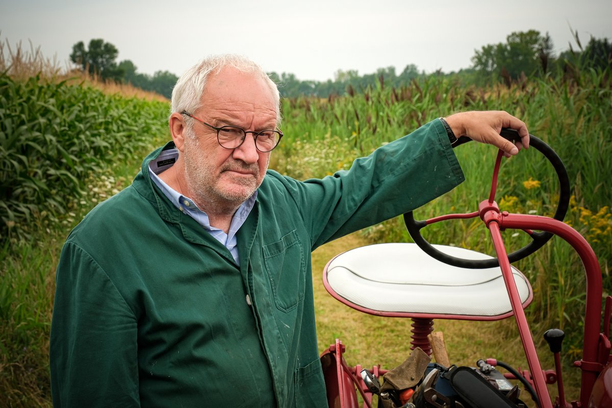 Photo from the movie The 12 Tasks of Imelda