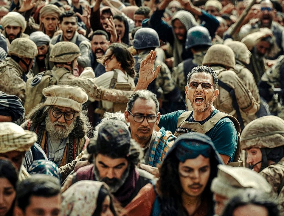 Photo from the movie 13 Days, 13 Nights