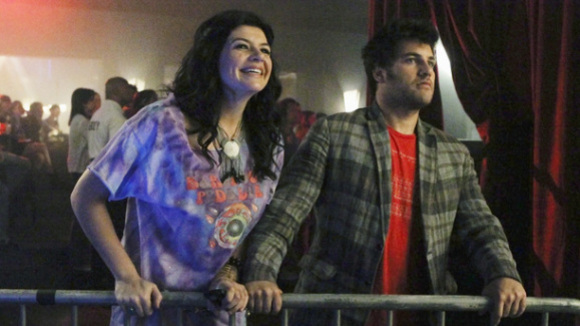 Photo from the movie Happy Endings