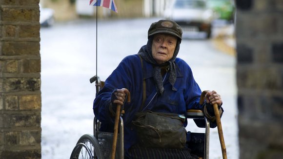 Photo from the movie The Lady in the Van