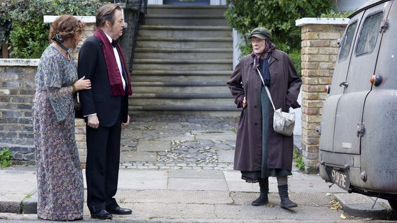 Photo from the movie The Lady in the Van