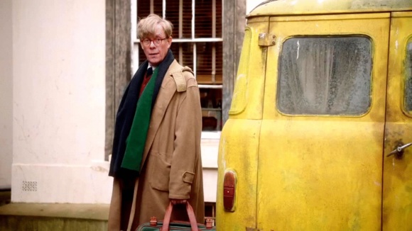 Photo from the movie The Lady in the Van