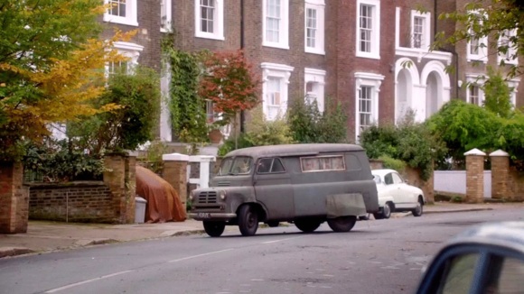Photo from the movie The Lady in the Van