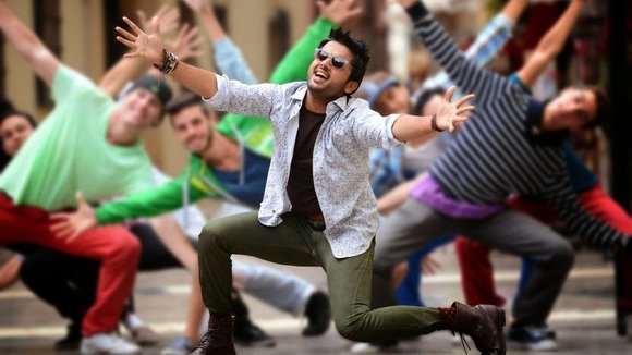 Photo from the movie Courier Boy Kalyan