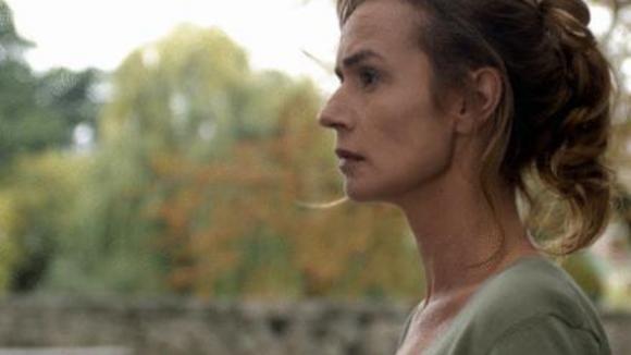 Photo from the movie Mark of an Angel