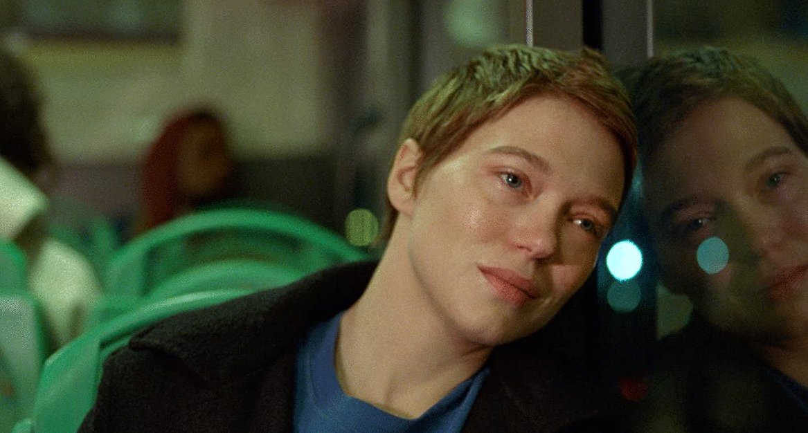 Photo from the movie One Fine Morning