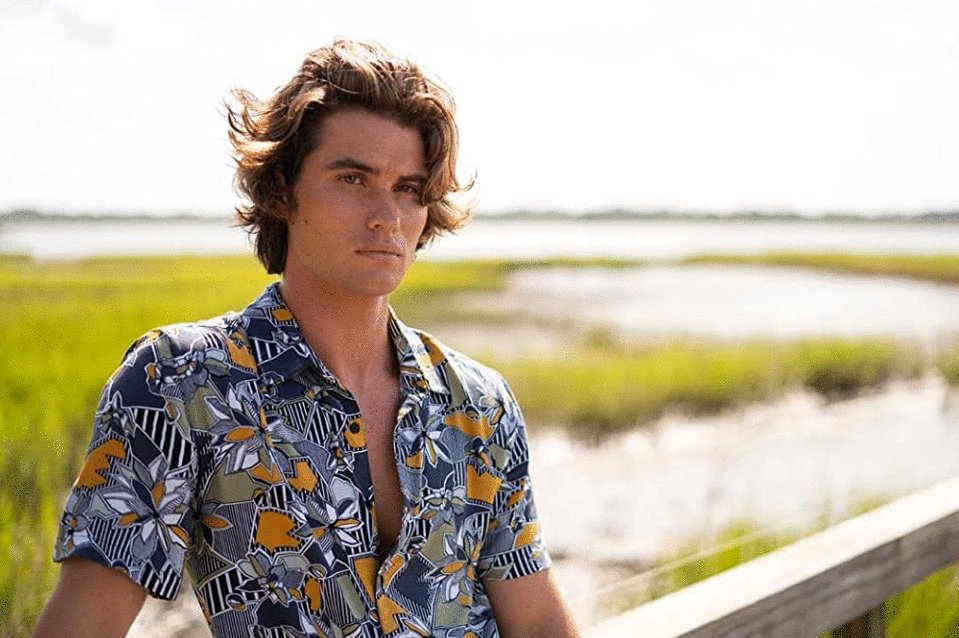 Photo from the movie Outer Banks