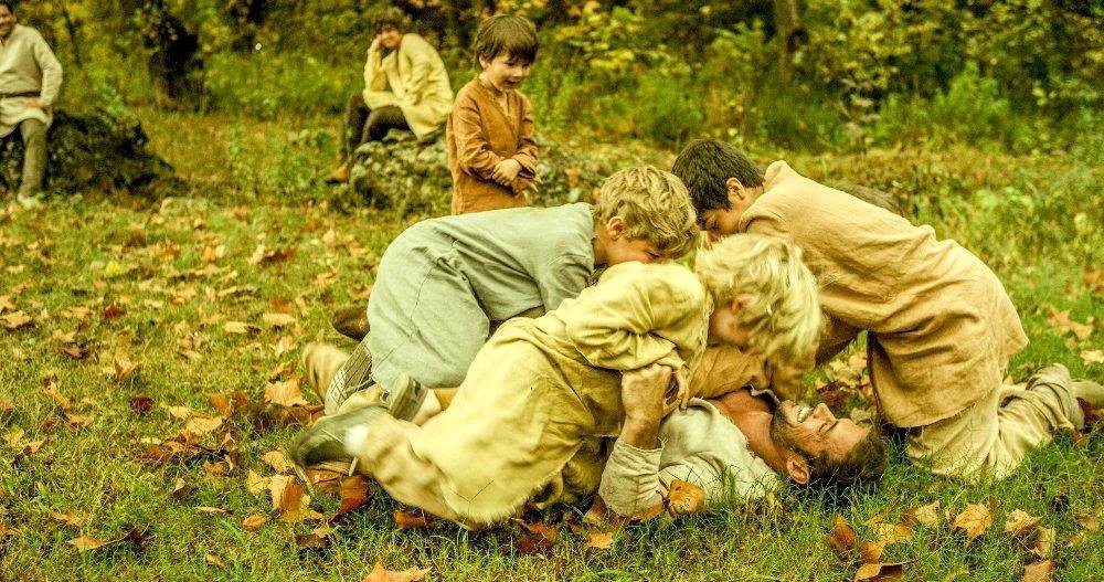 Photo from the movie The Veil