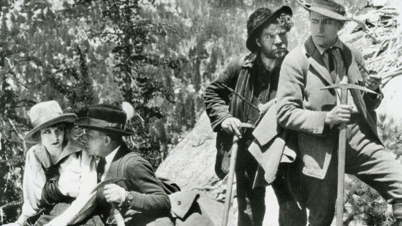 Photo from the movie Blind Husbands