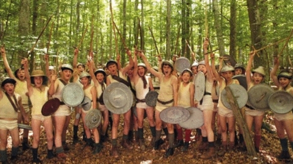 Photo from the movie War of the Buttons