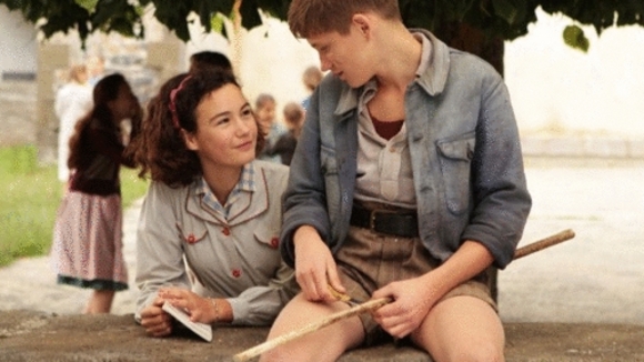 Photo from the movie War of the Buttons