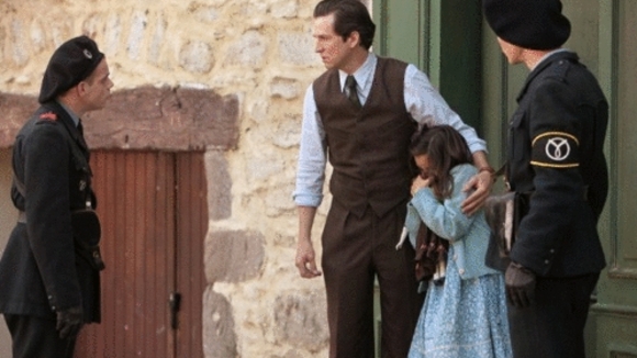 Photo from the movie War of the Buttons