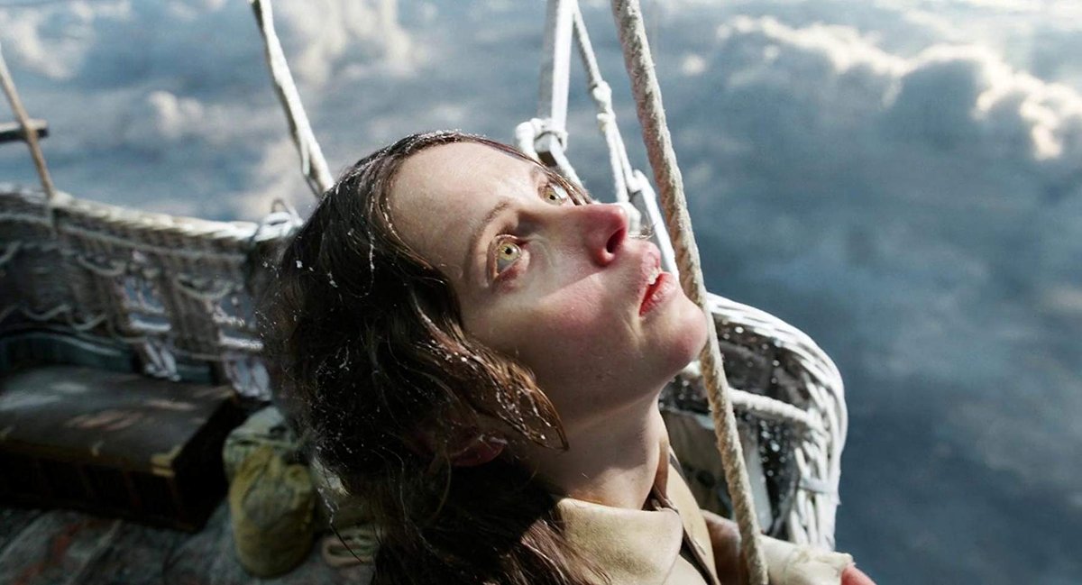 Photo from the movie The Aeronauts