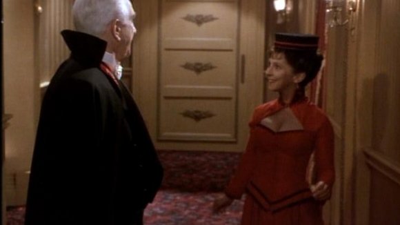 Photo from the movie Dracula: Dead and Loving It