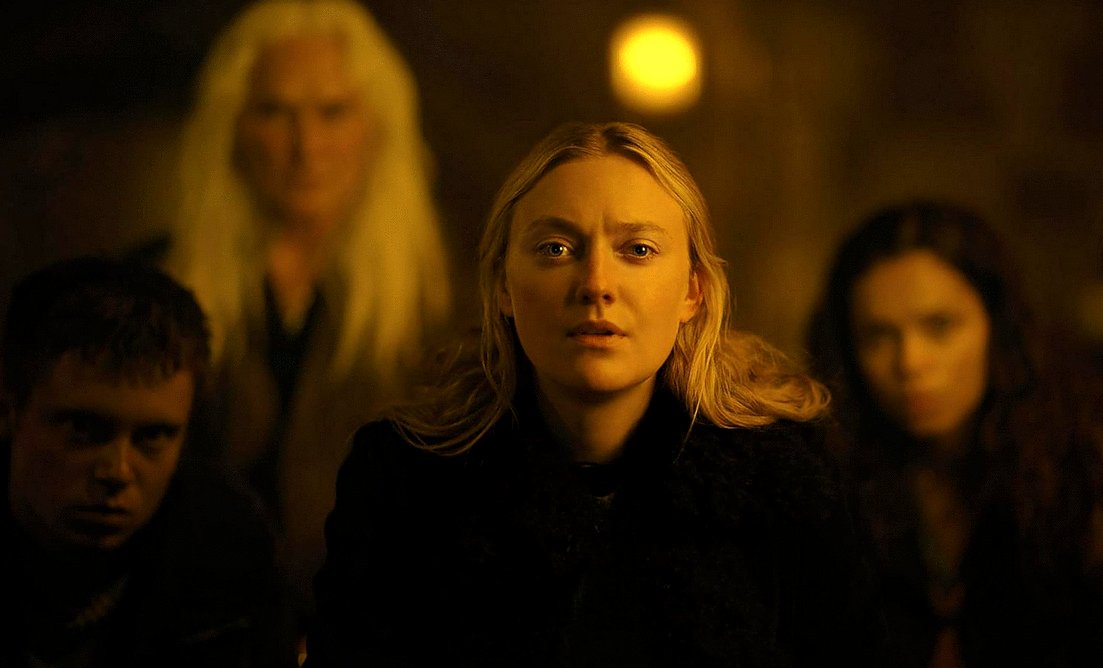 Photo from the movie The Watchers