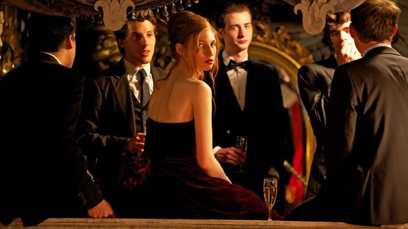 Photo from the movie Under the Rainbow