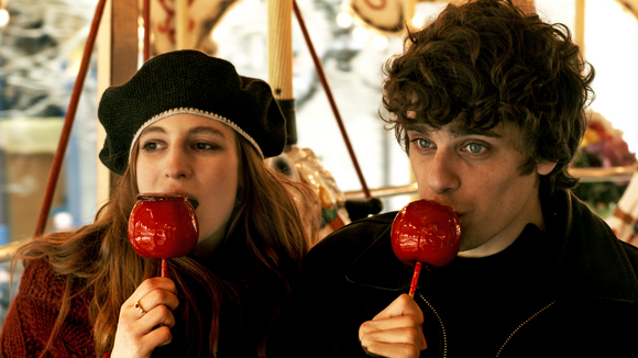 Photo from the movie Under the Rainbow