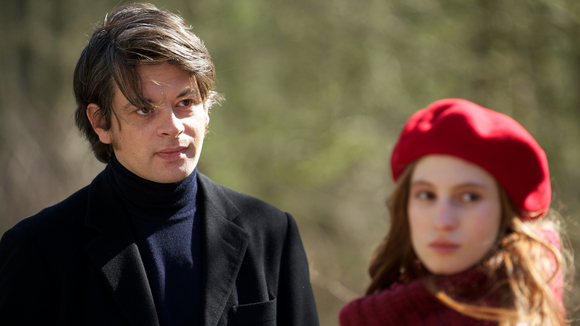 Photo from the movie Under the Rainbow