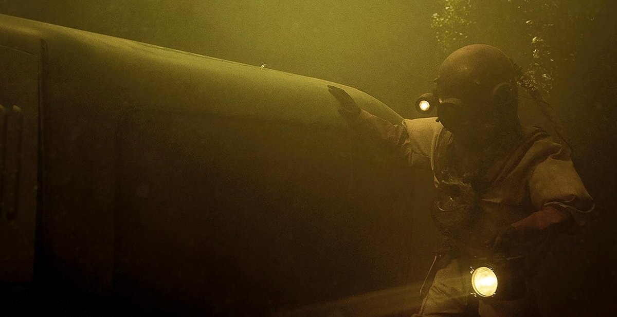 Photo from the movie Fear Below