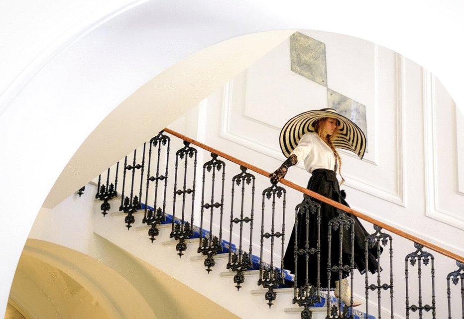 Photo from the movie Another Simple Favor