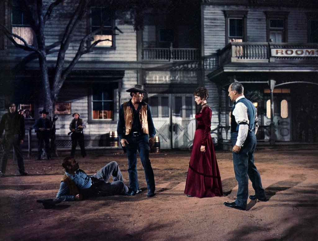 Photo from the movie Last Train from Gun Hill