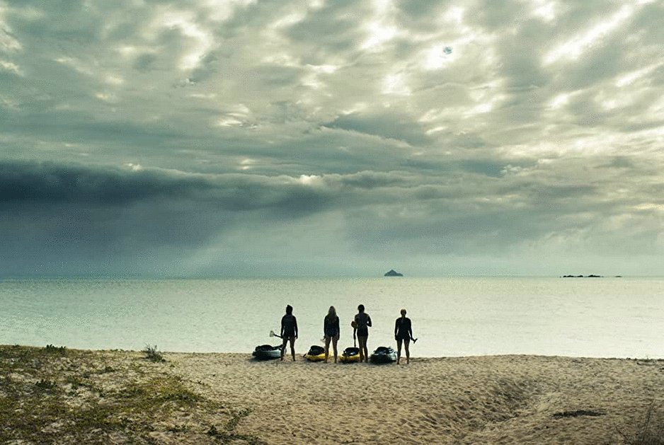 Photo from the movie The Reef: Stalked