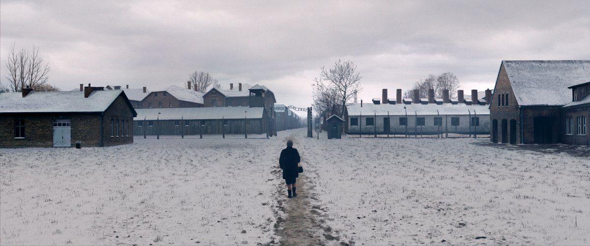 Photo from the movie Simone: Woman of the Century