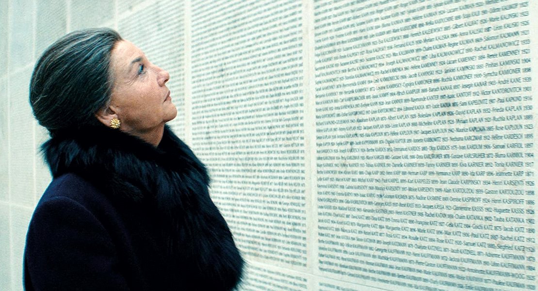 Photo from the movie Simone: Woman of the Century